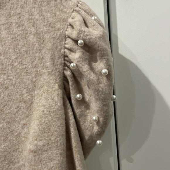 Zara Pearl Detail Sweater Size Small - Picture 11 of 11